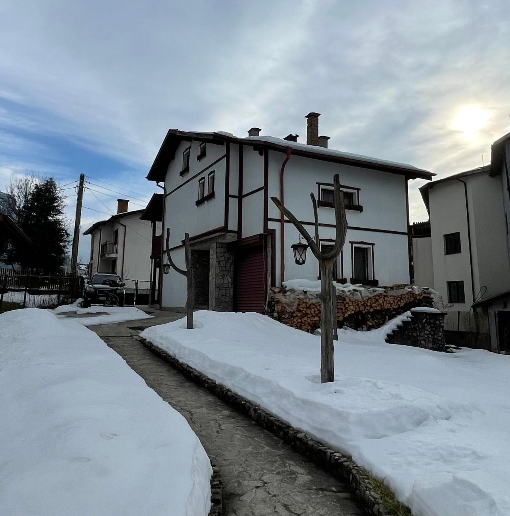 Mama Emiliya Guest House Beli Iskar Exterior photo